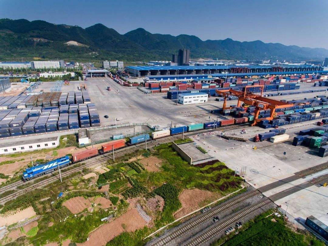 China-Europe Rail Links Boost Pandemic Recovery